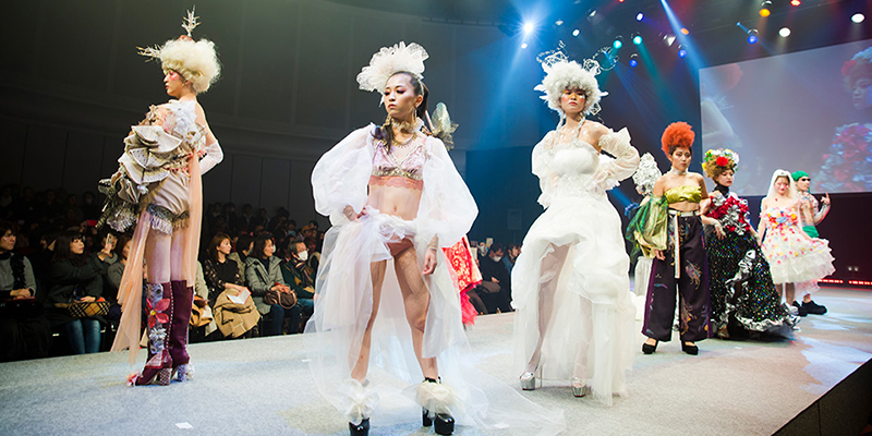 美容業界も注目 Kanbi最大のイベント 関西美容専門学校 大阪の美容専門学校