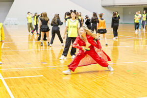 思いっきり楽しんだ秋の一日！姉妹校と合同開催☆ラクタブドームで体育