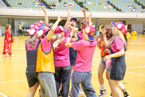 思いっきり楽しんだ秋の一日！姉妹校と合同開催☆ラクタブドームで体育